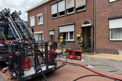 Brandweer bezig met nablussen